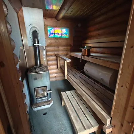 Axe Apartment Hurissalo